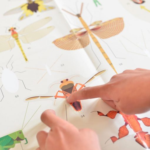 Poster géant + 44 stickers – Insectes (6-12 ans)