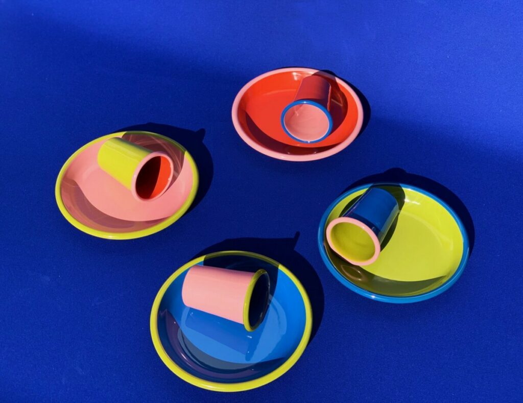 assiette-bleu-emaillee-bornn-pastelshop