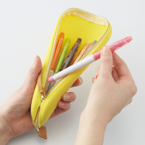 Trousse en Silicone souple Jaune citron